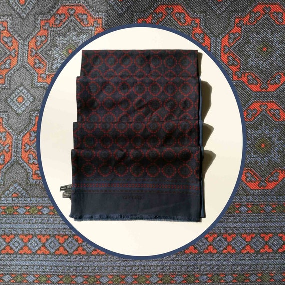 Scarf by Valentino Stratos. Silk and Wool. Reversi