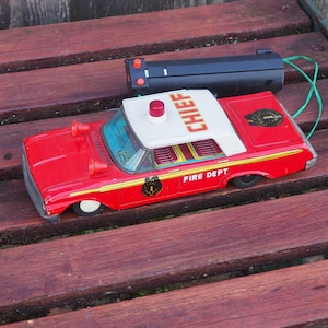 Fire chief tin car - Etsy 日本