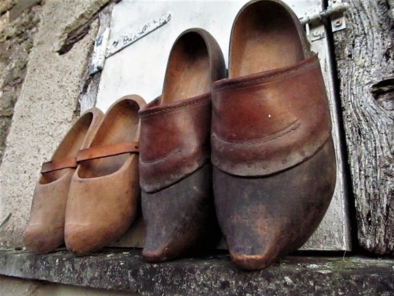 big buddha heel clog