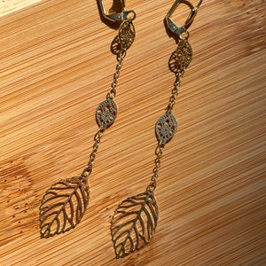 Gold Leaf Dangle Earrings, Leverback Earrings Gold, Everyday Drop Earrings, Birthday Gift for Sister, Dangle Earrings Women, Lightweight Ear