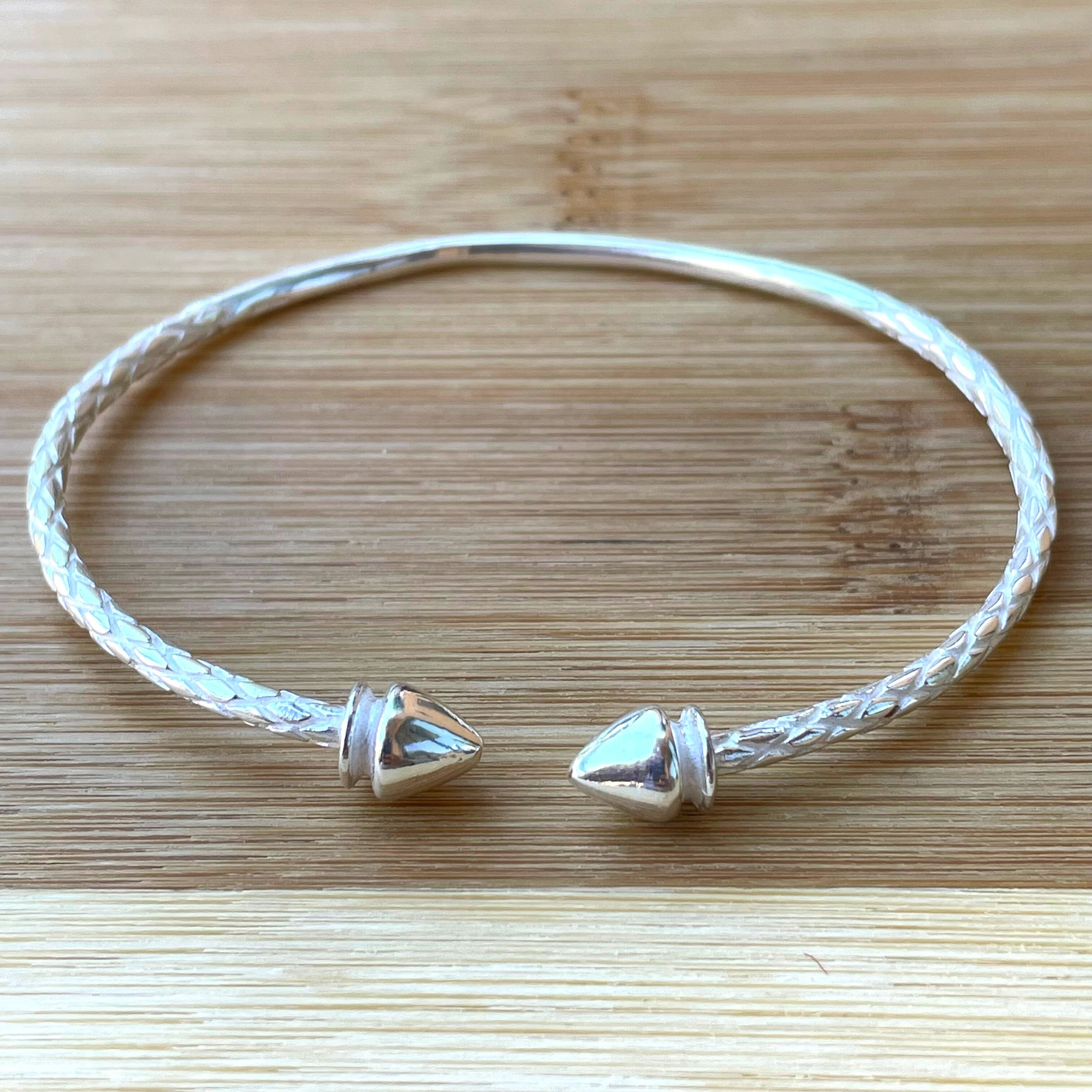 bangle / bracelet | physis (ピュシス)