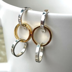 Three Circle Dangle Earrings, Two Tone Earrings, Dangle Drop Earrings, Gold and Silver Hoop Earrings, Linked Circles, Three Sister&#39;s Gift