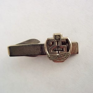 Vintage GM 25 Years Suggestion Plan Tie Clip General Motors