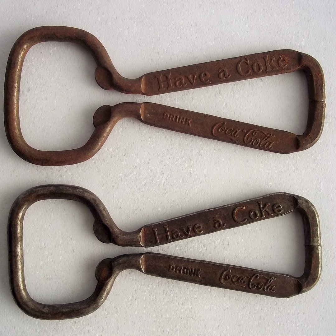 Orologio Da Tasca Coca Cola Con Portachiavi - Patina Metallo Vintage - Movimento Manuale