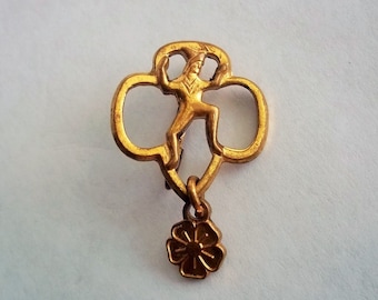 Vintage Girl Scouts Brownie Membership Pin Pixie Elf Flower Charm