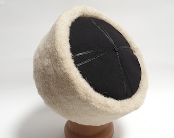 Gorro Kubanka de piel de oveja blanca natural