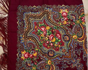 Écharpe châle style Pavlovo Posad avec franges, châle folklorique floral, grande écharpe ukrainienne, châle floral, cadeau pour elle