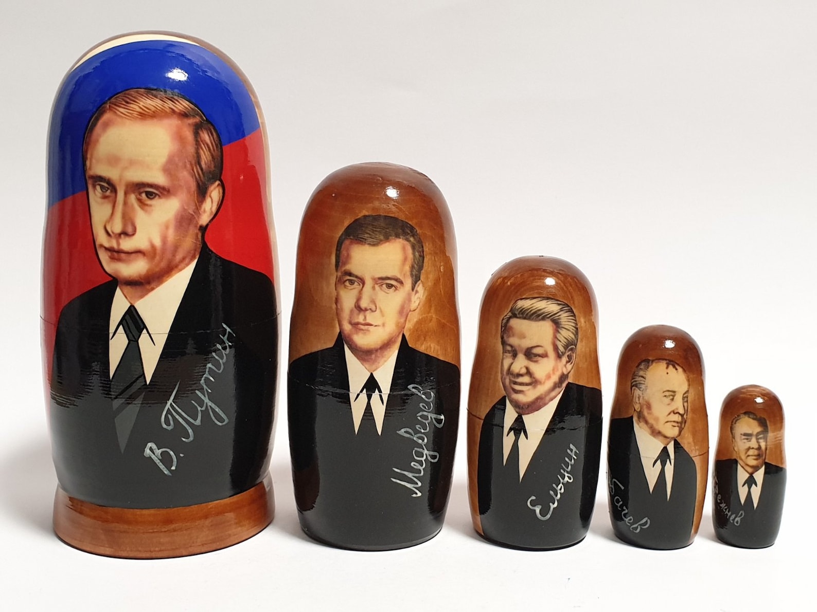 putin matryoshka