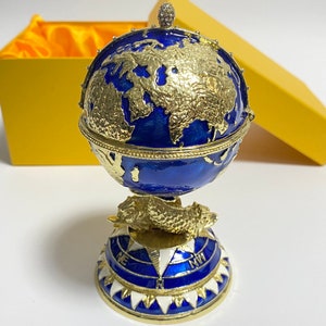 Pudełko w stylu jajka Faberge The Globe Swarovski Crystals Jewelry Box Home Decor Wysokość: 14 cm / 5,5 cala