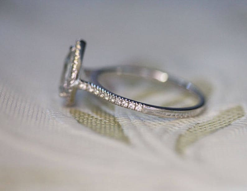 Bridal Ring Diamond Simulant Engagement Ring Wedding Ring Sterling Silver Ring Pear 9x6mm Natural White Topaz Engagement Ring Halo