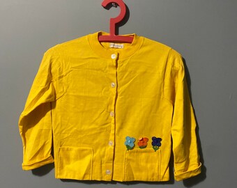 60s vintage daisy yellow kids cardigan by Floreuce Eiseman pear buttons teal orange and blue flower patch soft spring summer fashion child 8