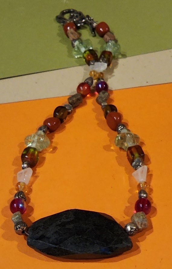 Vintage, glass and stone beaded necklace