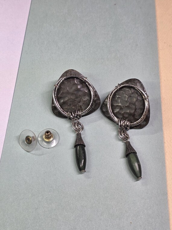 Vintage triangular geometric  silver, black and d… - image 8