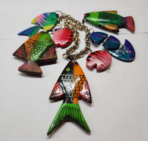Vintage, colorful painted, wood fish shaped charm… - image 6