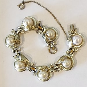 Vintage, gold tone, link faux pearl, bracelet, costume jewelry