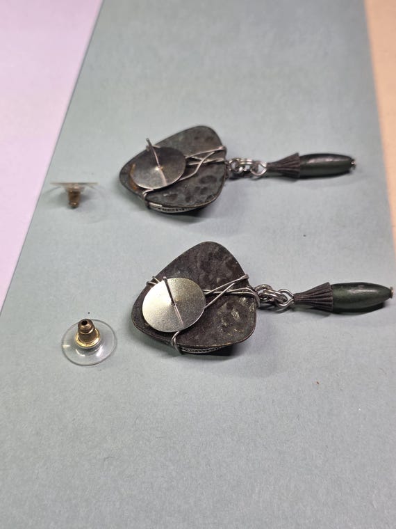 Vintage triangular geometric  silver, black and d… - image 5