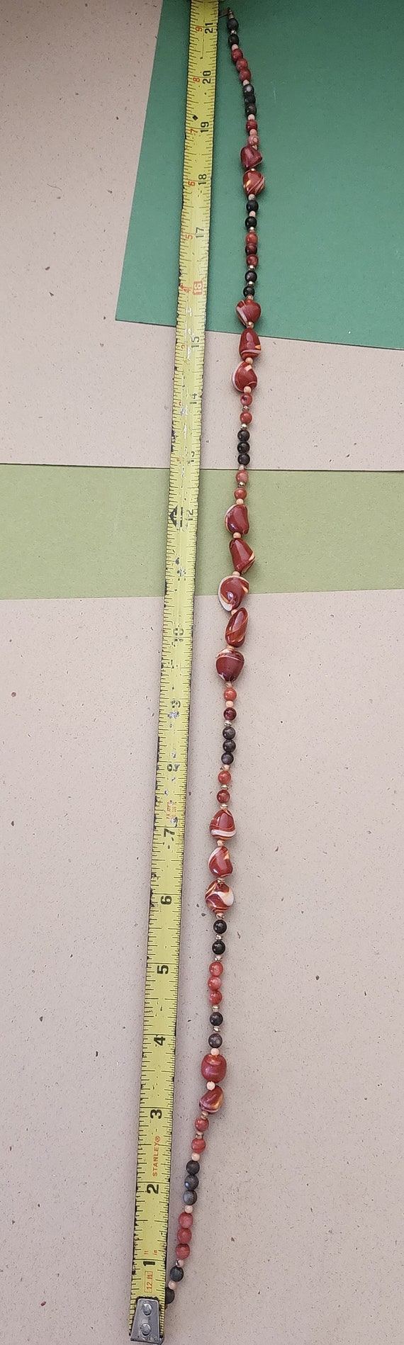 Vintage, red shiny beaded, oyster shell necklace - image 2