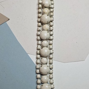 Vintage signed Weiss cream milk white link beaded costume jewelry bracelet