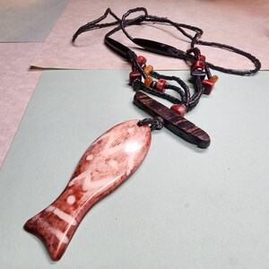 Vintage beaded fish pendant necklace