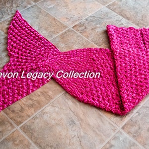 Crochet Pattern - Mermaid Tail Afghan Blanket/ Crochet Mermaid Tail/ Mermaid Blanket Child size