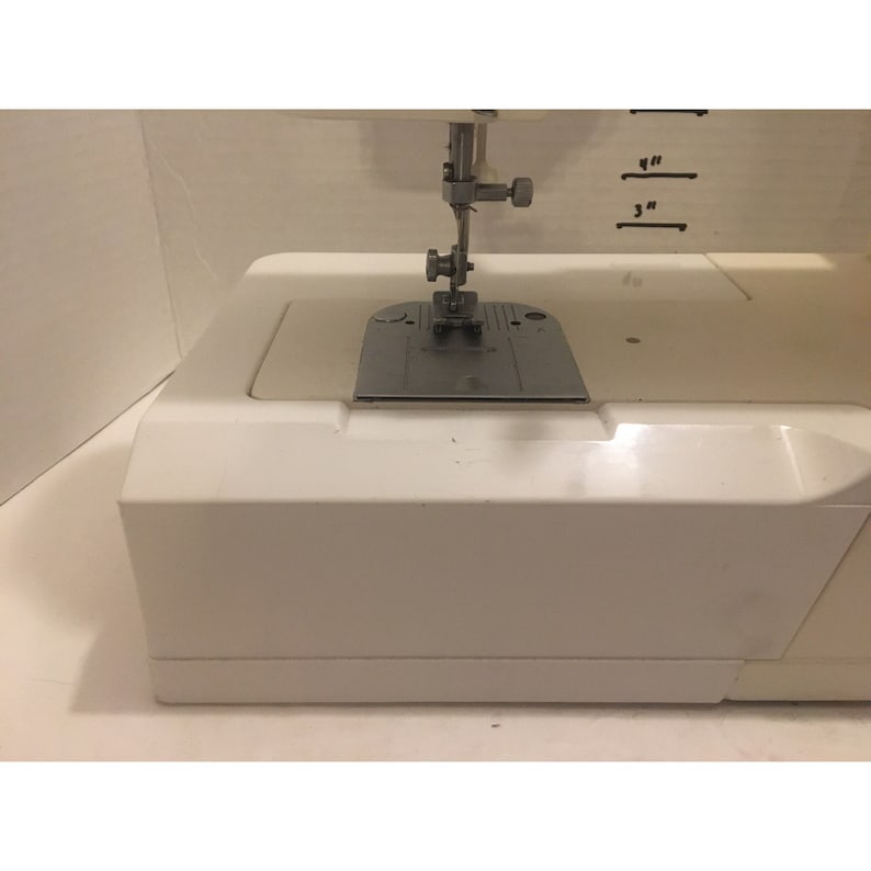 Singer Sewing Machine Model 2517C With Foot Petal Etsy
