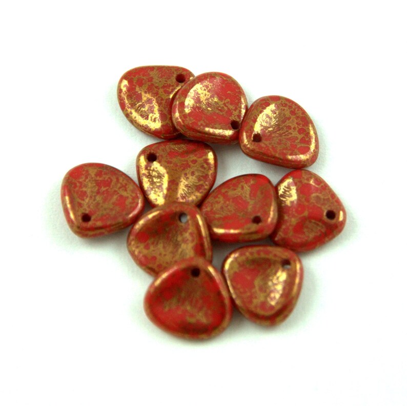 Rose Petal 93200-15496 CZB-132 Opaque Red Bronze Luster 50pcs Czech Pressed Glass Beads 7x8 mm