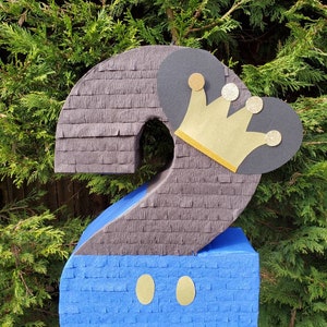 Number pinata inspired by Mickey