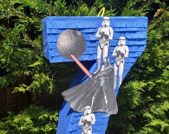 Pinata inspired by Star wars