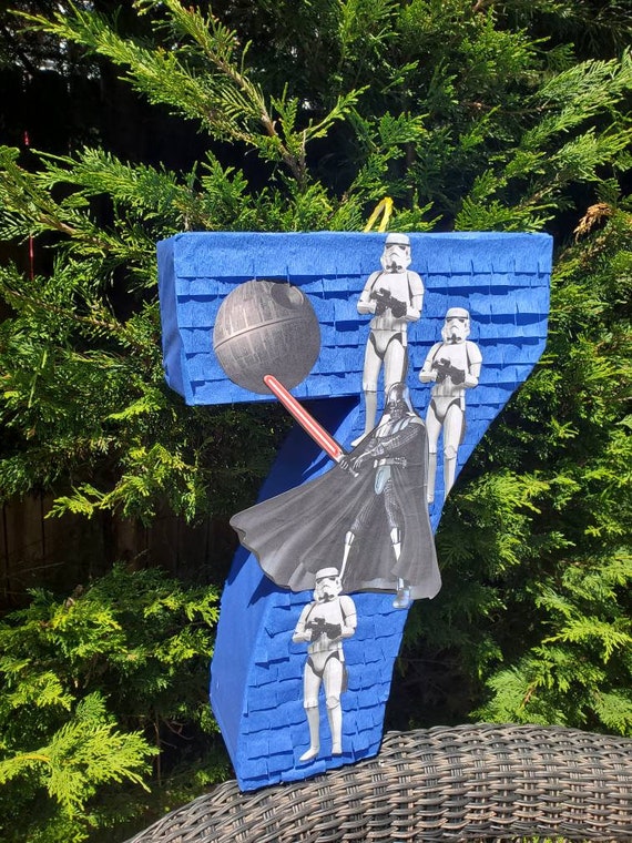 Pinata inspired by Star wars