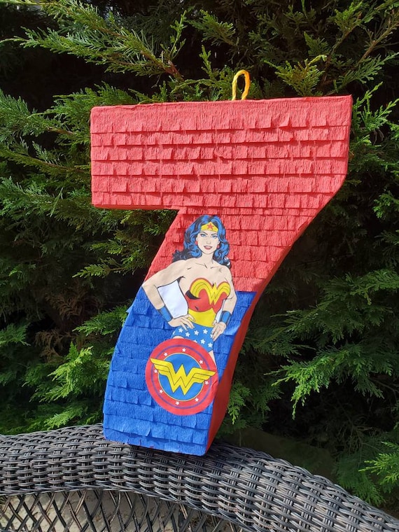 Wonder Woman Pinata Superheroes Girls Pinata Wonder Woman -  Norway