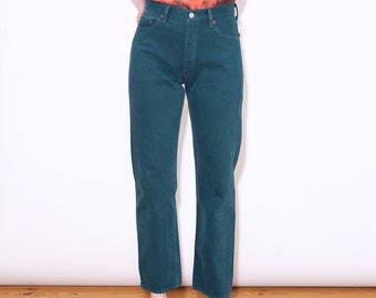dark green levis 501