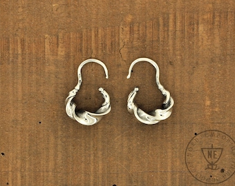 Pendientes Celtas - Pendientes Roscommon con bridas de plata - Joyería irlandesa - Joyería celta Joyería para mujeres celtas - Plata con sello de identidad hecha a mano