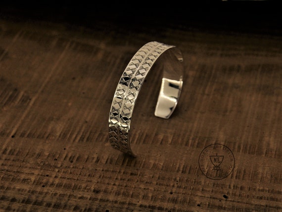 handmade bracelet  S size