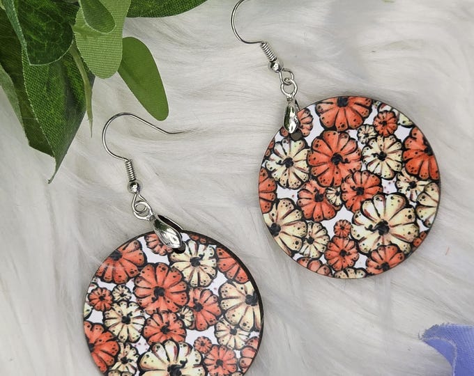 Fall Dangle Earrings, Round Earrings with Pumpkins, Fall Jewelry, Round Earrings