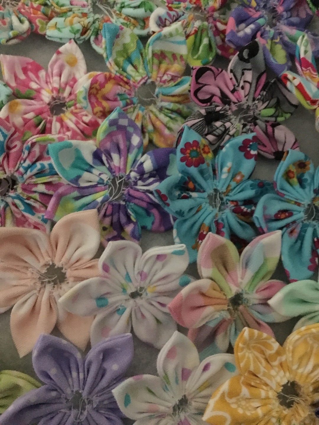 Fabric Flowers, LOT Handsewn Fabric Flowers, 20 Fabric Flowers, Flower