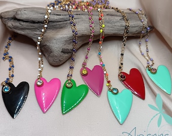 Gold-plated steel necklace with heart-shaped pendant.