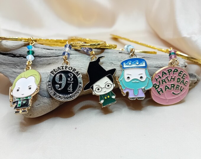 Bookmark with Swarovski crystals and pendants inspired by Harry Potter.