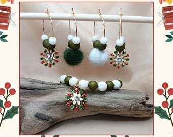 Gold-plated steel Christmas earrings and elastic Christmas bracelet.