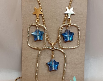 Star pendant necklace and earrings.