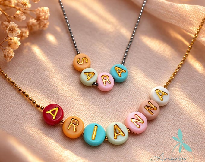 Steel necklace with customizable name.