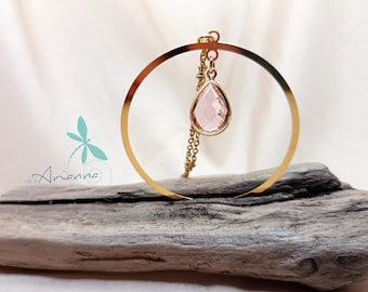 Gold-plated steel necklace with drop pendant.