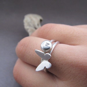 Anillo de apilamiento de mariposa, anillo inicial personalizado