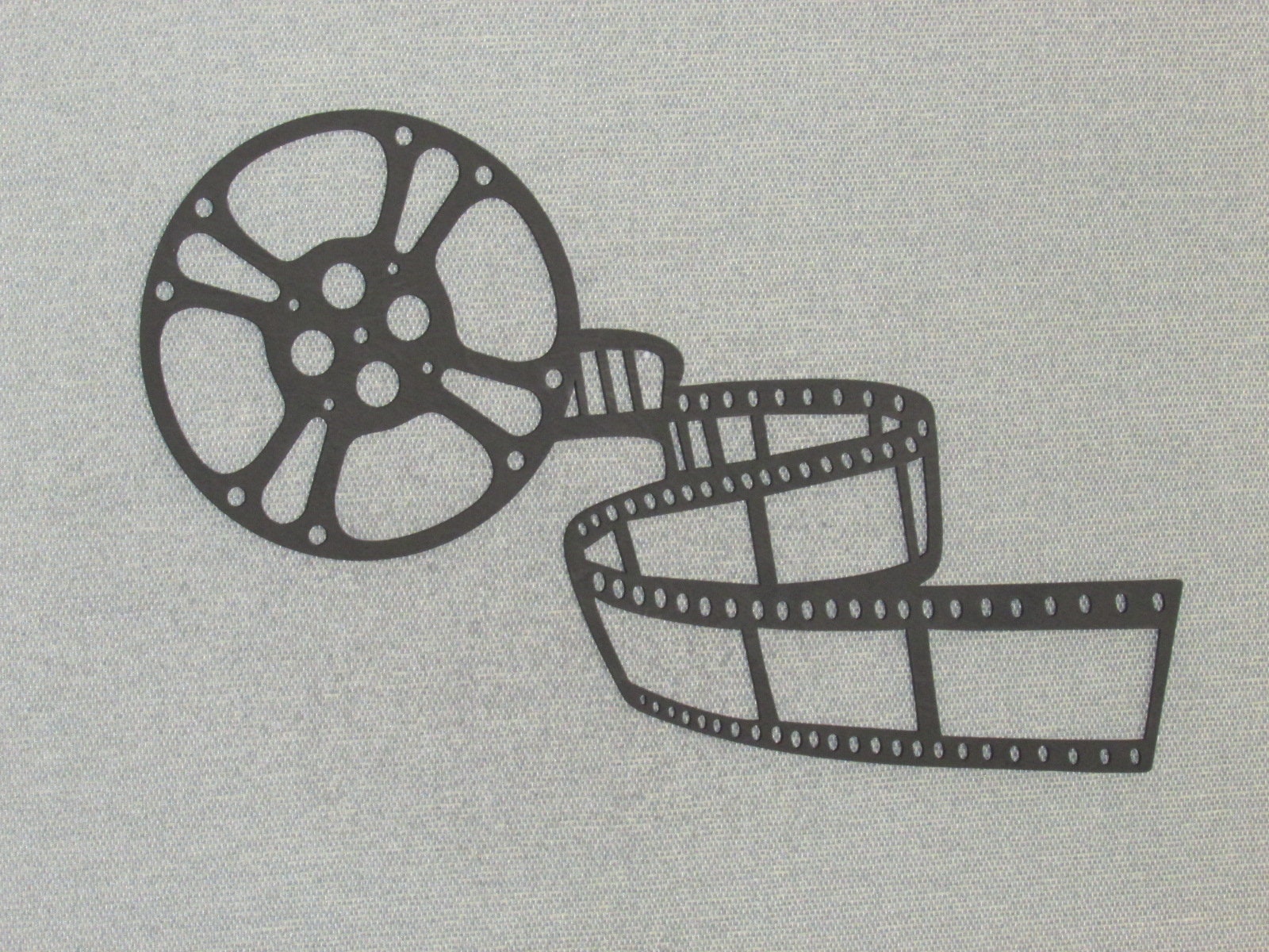 Wooden Movie Reel With Film Strip Cinema Theater Wall Decor Art -   Singapore