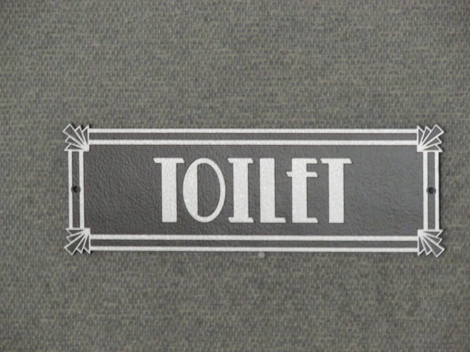 Retro Style Wood BATHROOM Door Sign 8/" x 2 1//4/"