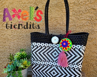 Mexican Beach Bag - Recycled Plastic - Bolsa de Plástico Reciclado - Mexican Tote - Handwoven Mexican Bag - Eco Friendly Bag - Teacher Bag