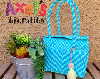 Handwoven Recycled Plastic Tote Bag – Small Mexican Lunch Bag with Tassel