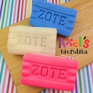 Zote Coin Purse Keychain - Mexixan Soap Monederos - Small Size Zote