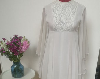 1970s Genuine Vintage John Charles Wedding Dress Size