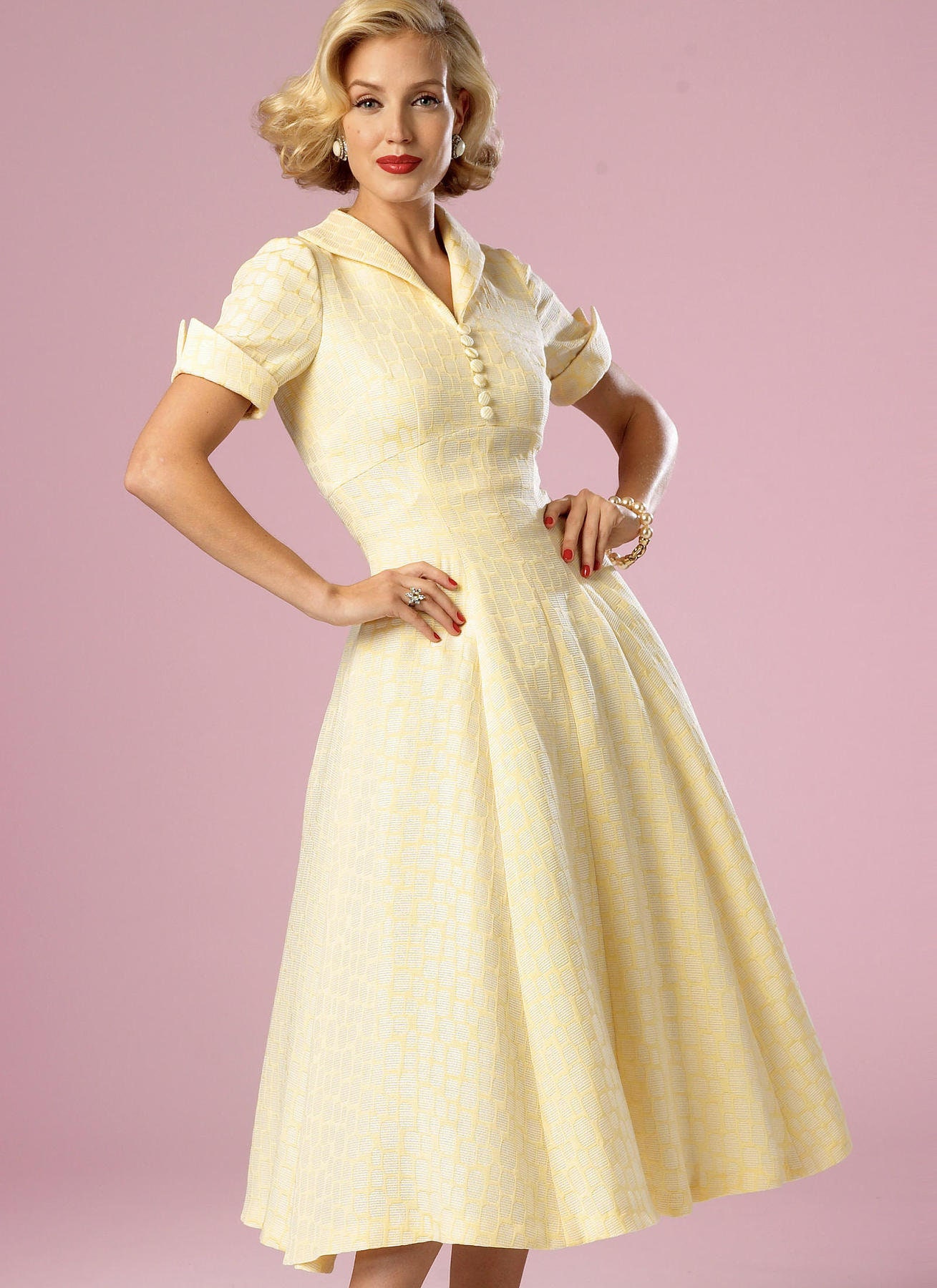 Misses Fit and Flare Dresses Butterick Sewing Pattern B6018