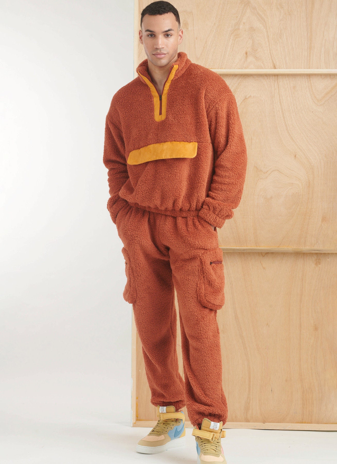 Unisex Sweatshirt and Pants Simplicity Sewing Pattern S9828